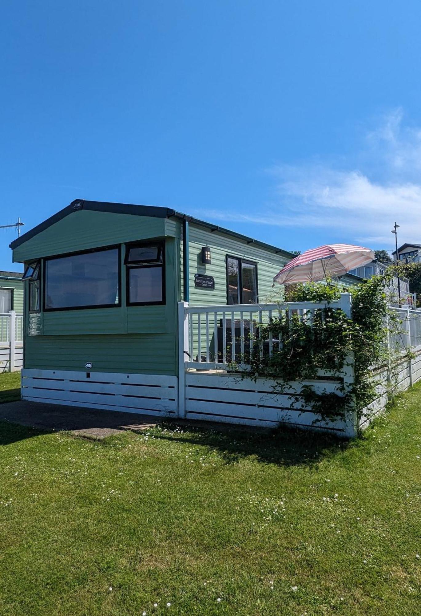 Lovely Bright Modern Caravan Swanage On Peaceful And Tranquil Holiday Park Ngoại thất bức ảnh